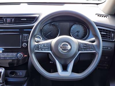 2022 Nissan X-Trail - Thumbnail