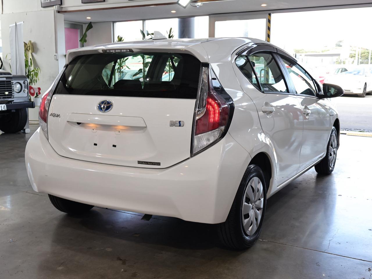 2015 Toyota Aqua