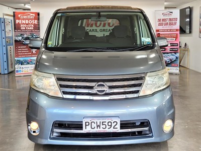 2008 Nissan Serena - Thumbnail