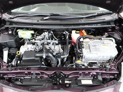 2015 Toyota Aqua - Thumbnail