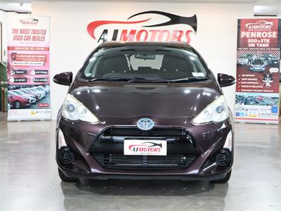 2015 Toyota Aqua - Thumbnail