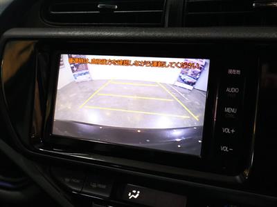 2015 Toyota Aqua - Thumbnail