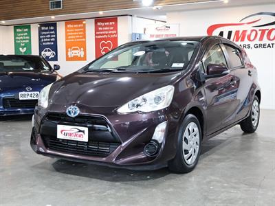 2015 Toyota Aqua - Thumbnail