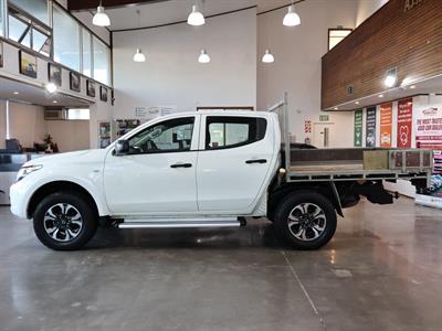 2017 Mitsubishi Triton - Thumbnail