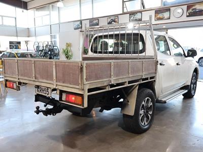 2017 Mitsubishi Triton - Thumbnail