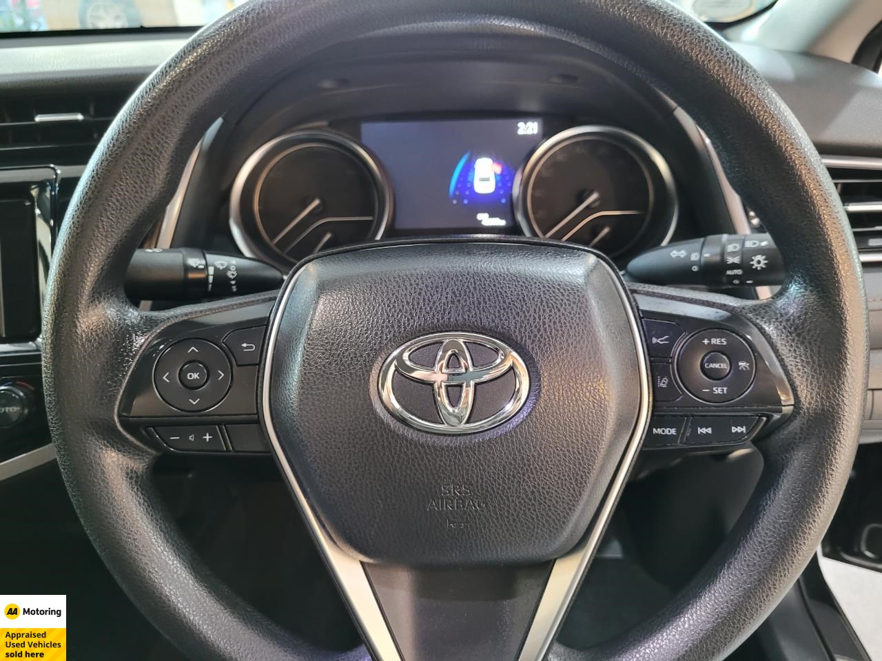 2019 Toyota CAMRY HYBRID