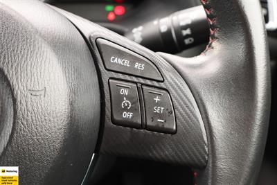 2015 Mazda Axela - Thumbnail
