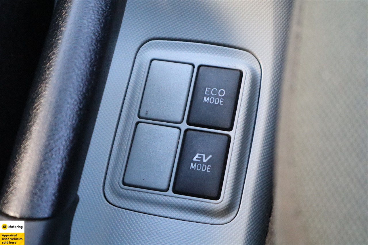 2012 Toyota Aqua