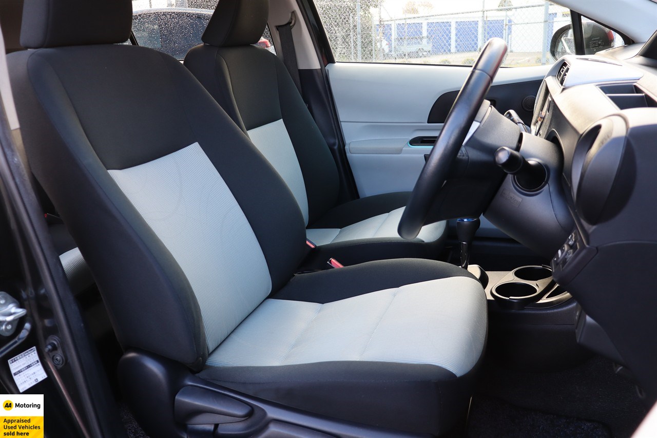 2012 Toyota Aqua