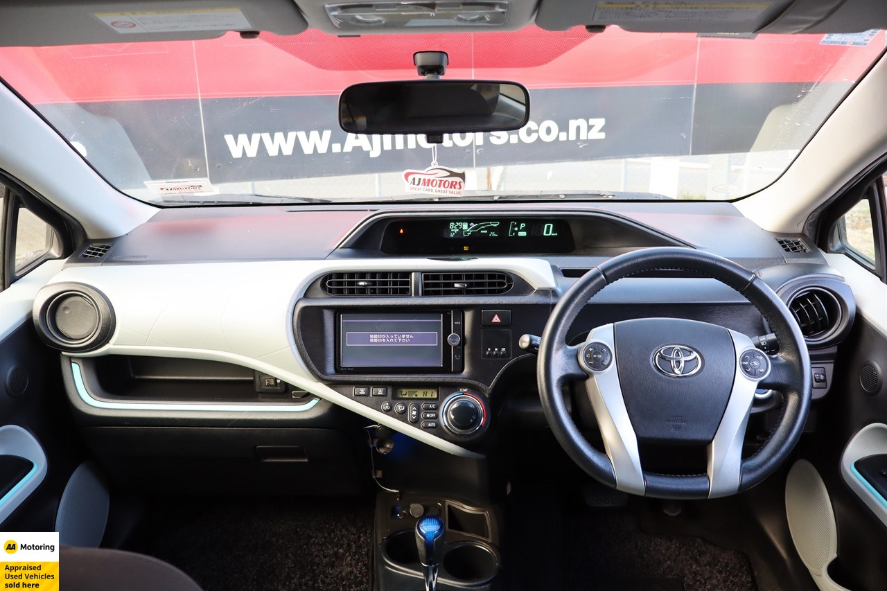 2012 Toyota Aqua
