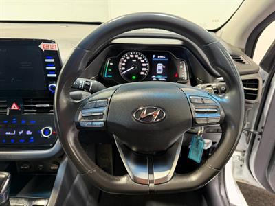 2022 Hyundai IONIQ - Thumbnail