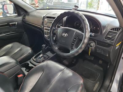 2009 Hyundai Santa Fe - Thumbnail