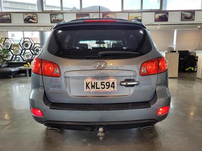 2009 Hyundai Santa Fe - Thumbnail