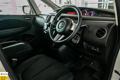 2013 Mazda Biante - Thumbnail