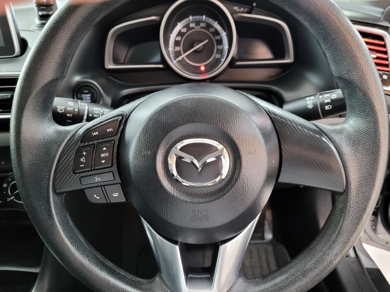 2013 Mazda Axela