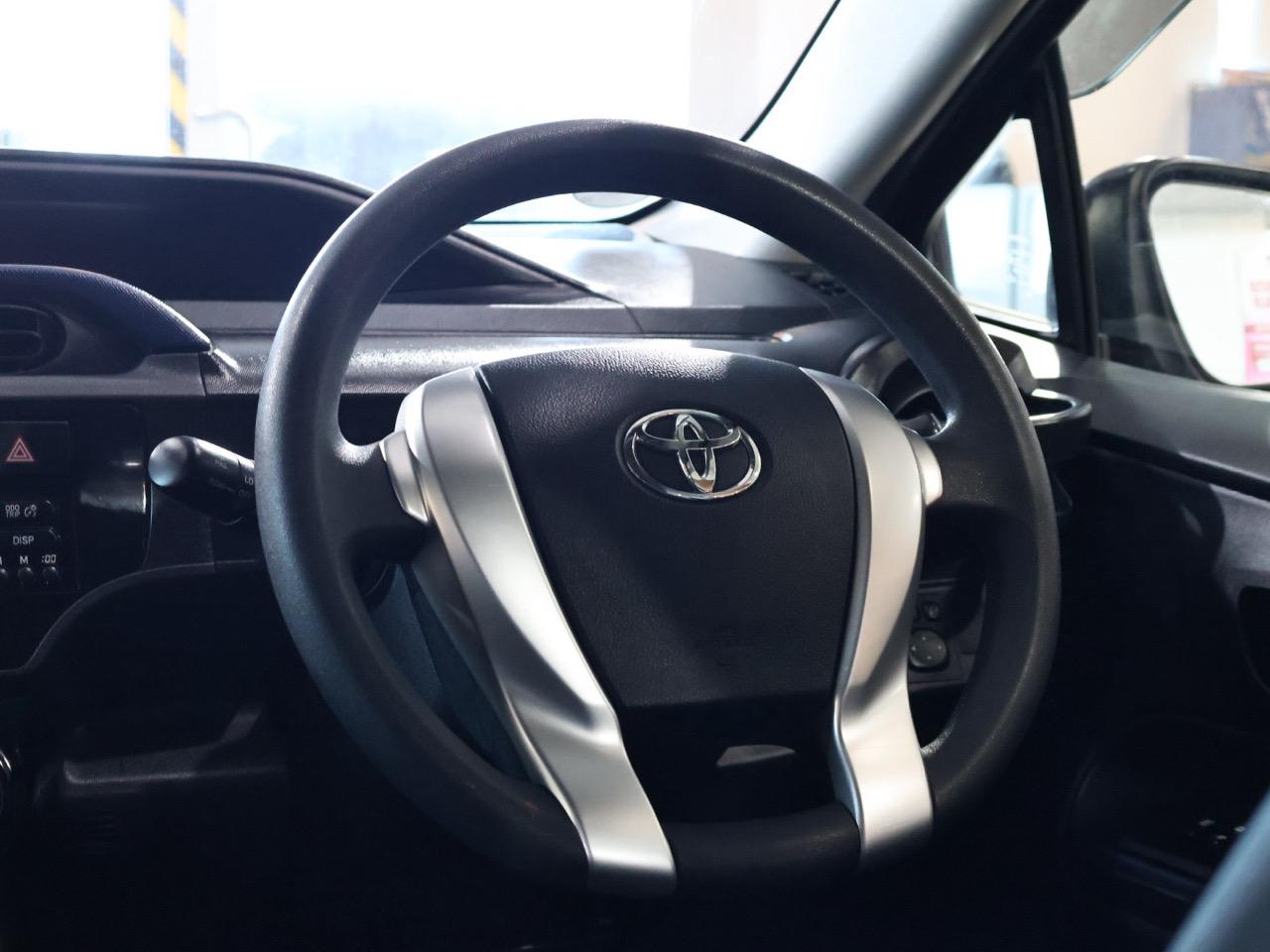 2015 Toyota Aqua