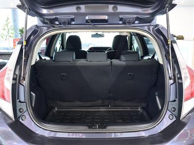 2015 Toyota Aqua - Thumbnail