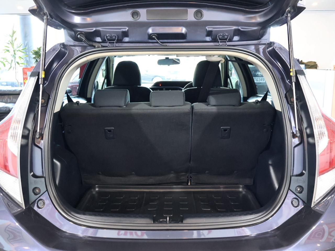 2015 Toyota Aqua