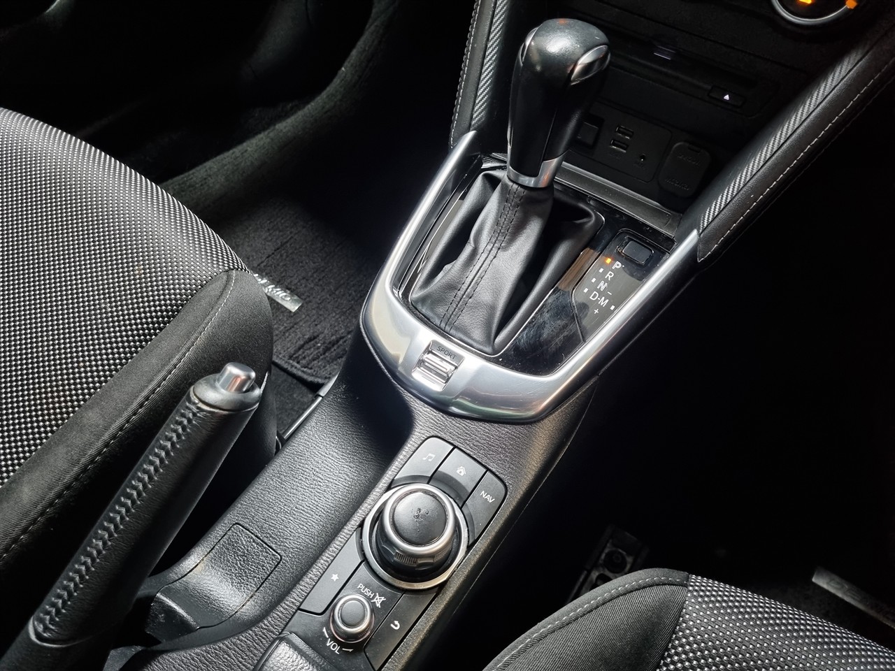 2017 Mazda Demio