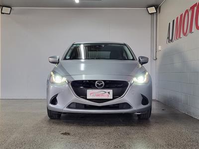 2017 Mazda Demio - Thumbnail