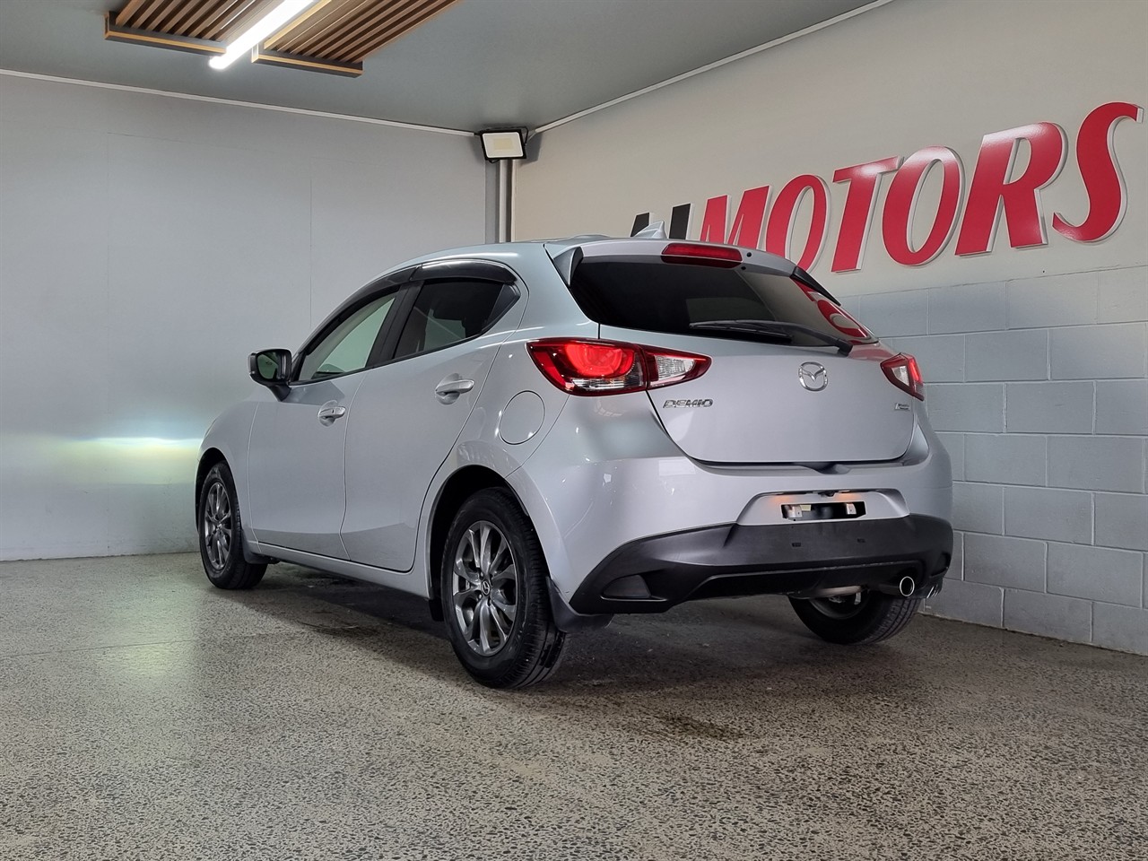 2017 Mazda Demio