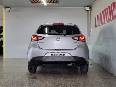 2017 Mazda Demio - Thumbnail