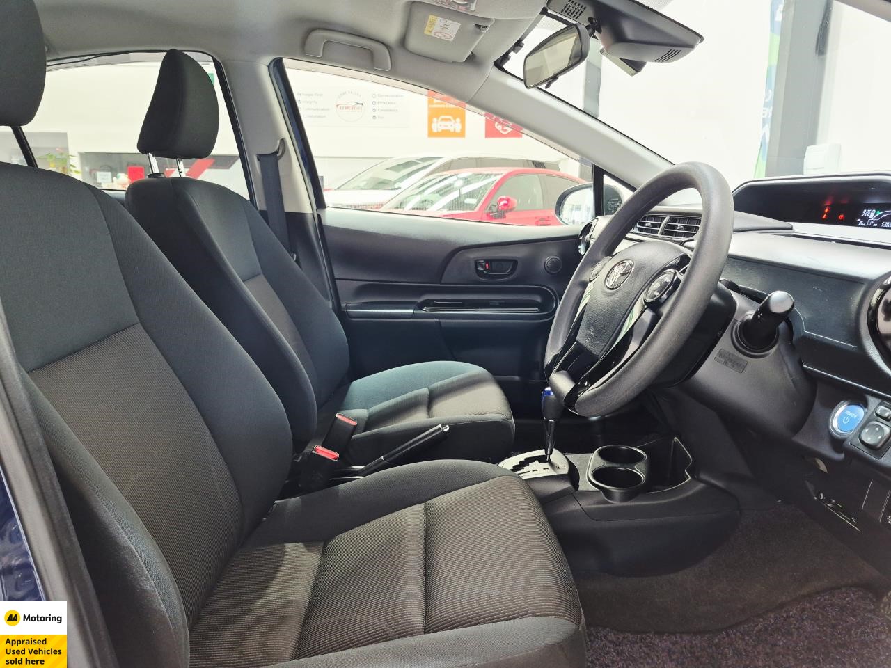 2017 Toyota Aqua