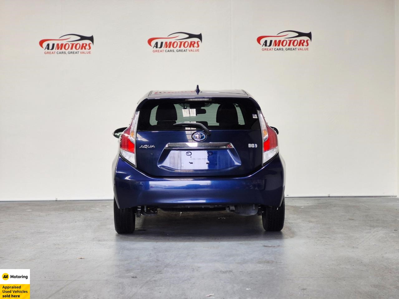 2017 Toyota Aqua