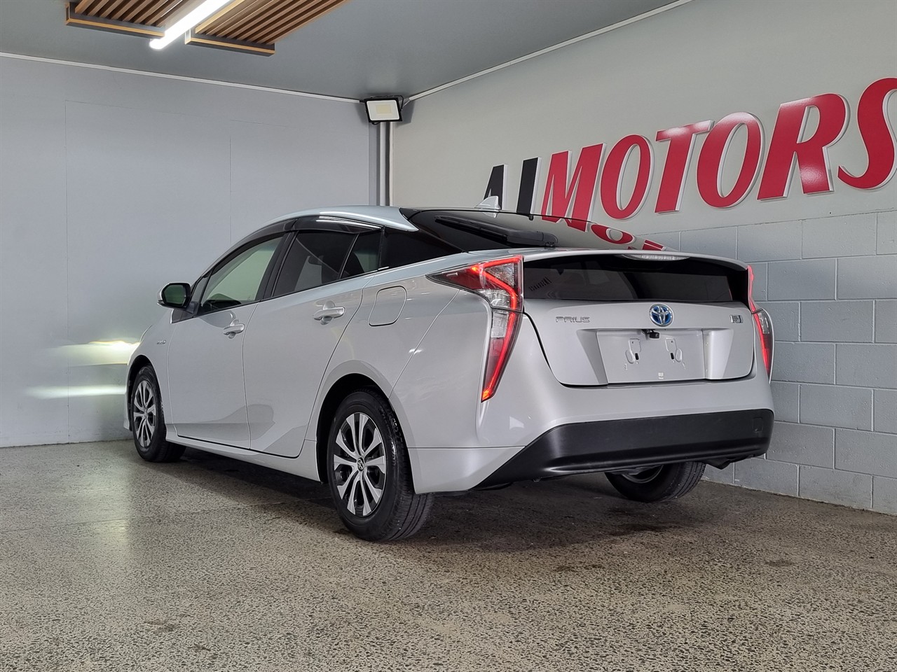 2016 Toyota Prius