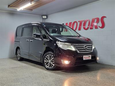 2015 Nissan Serena - Thumbnail