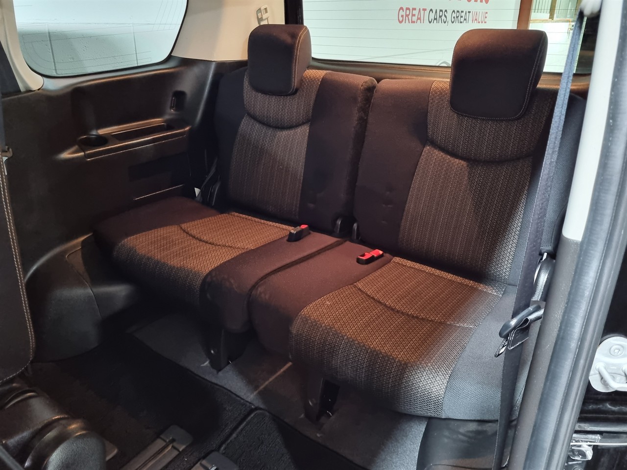 2015 Nissan Serena