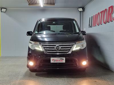 2015 Nissan Serena - Thumbnail