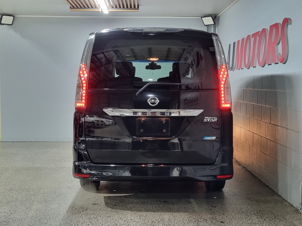 2015 Nissan Serena