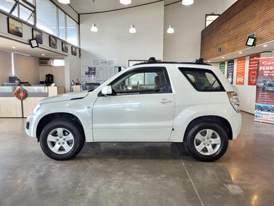 2014 Suzuki Grand Vitara - Thumbnail
