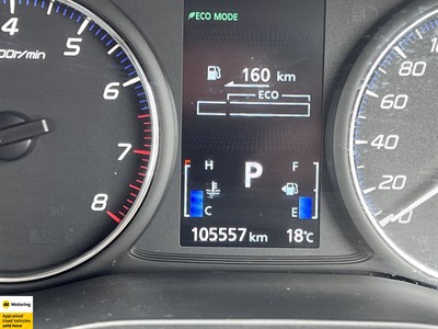 2022 Mitsubishi Outlander - Thumbnail