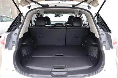 2016 Nissan X-Trail - Thumbnail