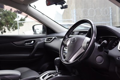 2016 Nissan X-Trail - Thumbnail