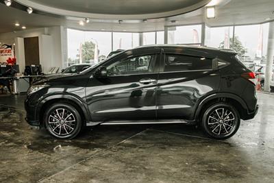 2017 Honda Vezel - Thumbnail