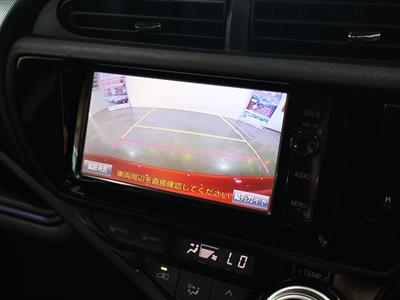 2015 Toyota Aqua - Thumbnail