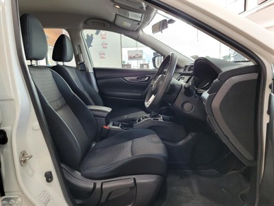 2021 Nissan X-Trail - Thumbnail