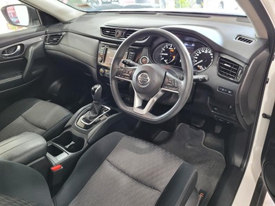 2021 Nissan X-Trail - Thumbnail