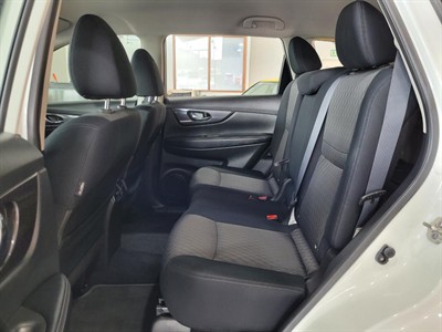 2021 Nissan X-Trail - Thumbnail