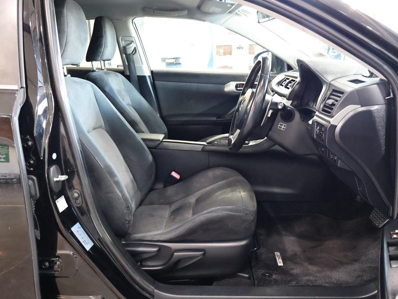 2011 Lexus CT 200h