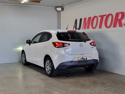 2015 Mazda Demio - Thumbnail