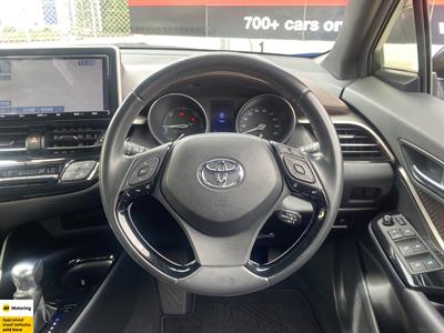 2019 Toyota C-HR - Thumbnail