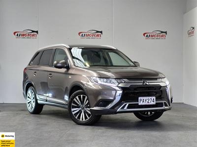 2022 Mitsubishi Outlander - Thumbnail
