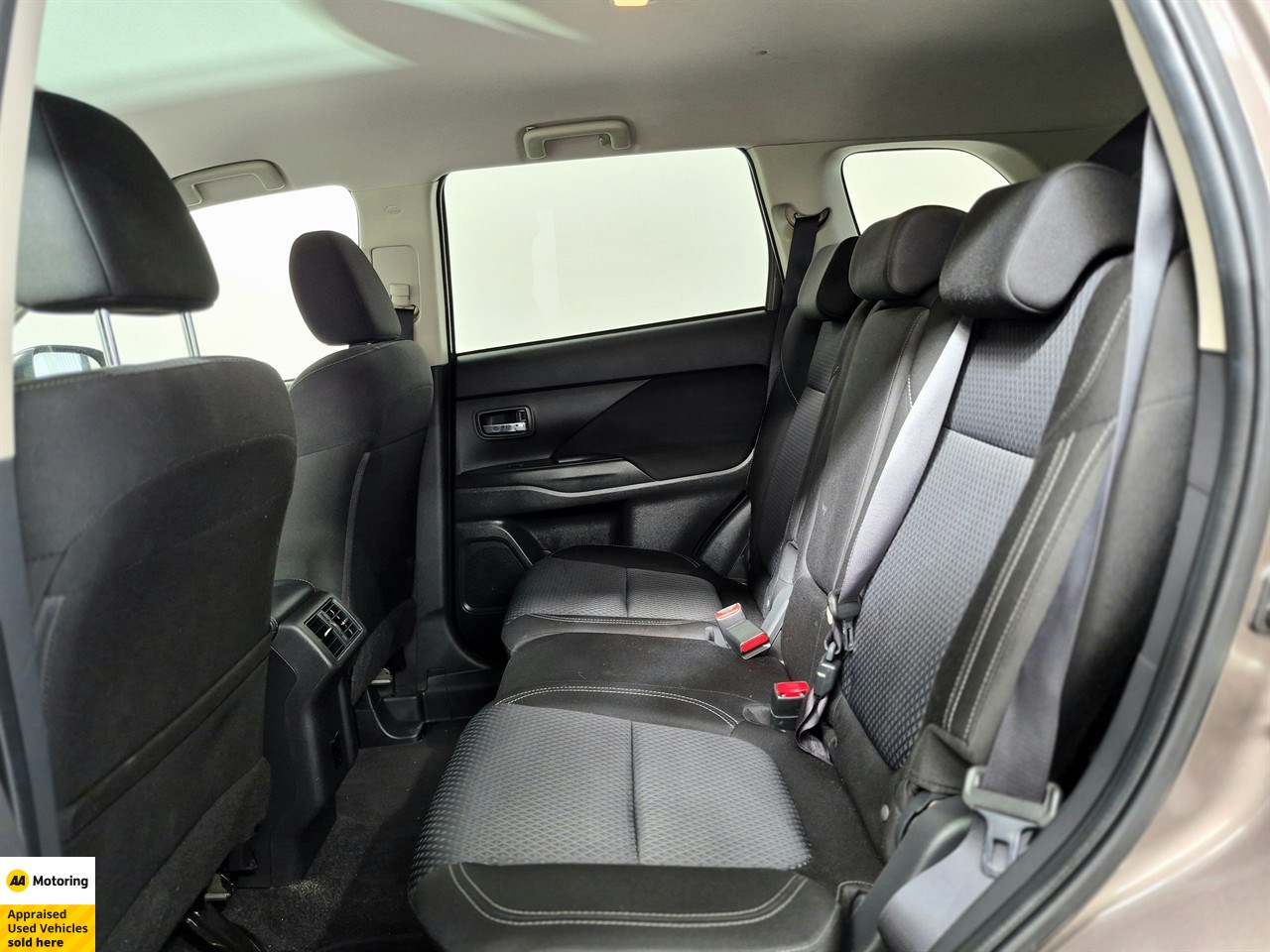 2022 Mitsubishi Outlander