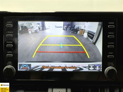 2020 Toyota RAV4 - Thumbnail