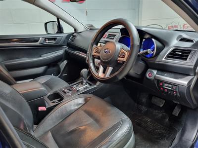 2015 Subaru Outback - Thumbnail