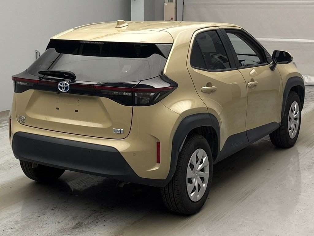 2021 Toyota YARIS CROSS